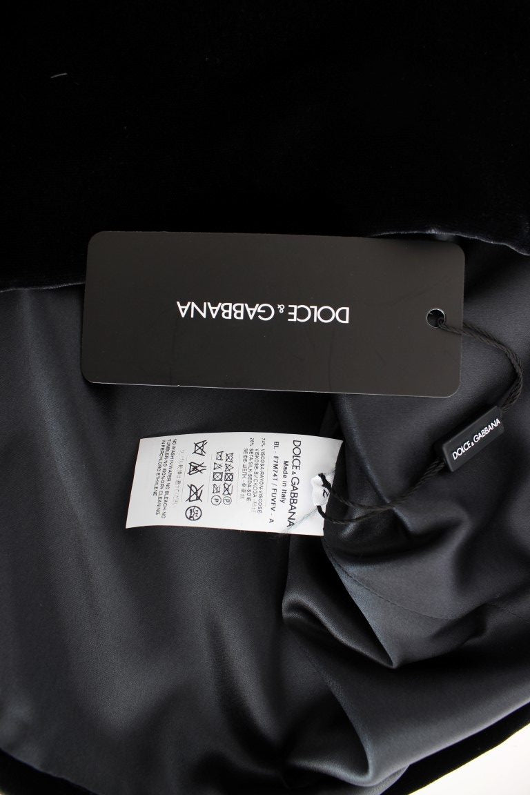 Schwarze Samtbluse mit kurzen Ärmeln