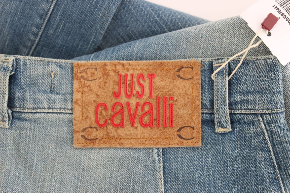 Blau gewaschene Jeans mit weitem Bein aus einer Baumwollmischung