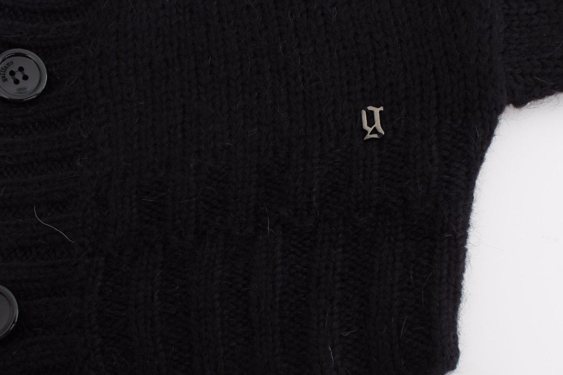 Schwarze Strickjacke in Kurzform