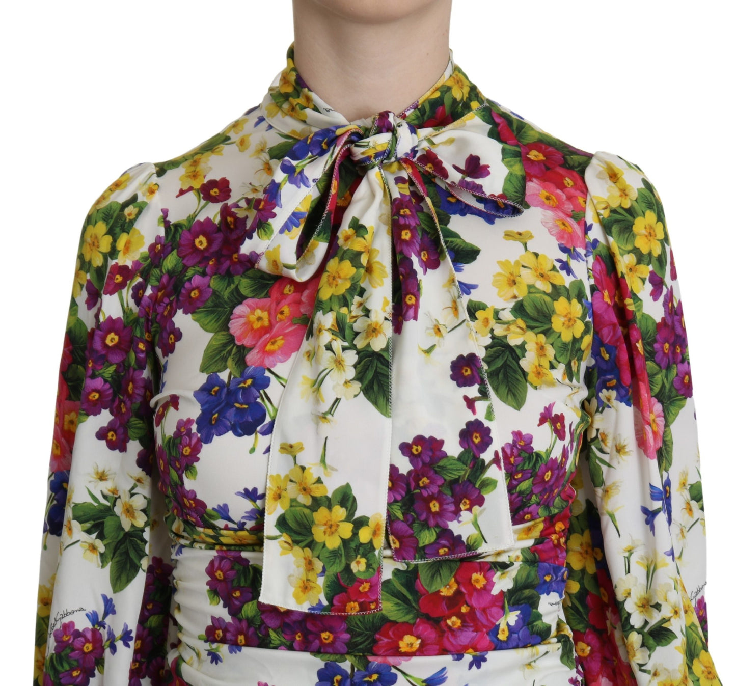 Weißes geblümtes Seidenmantel-Minikleid