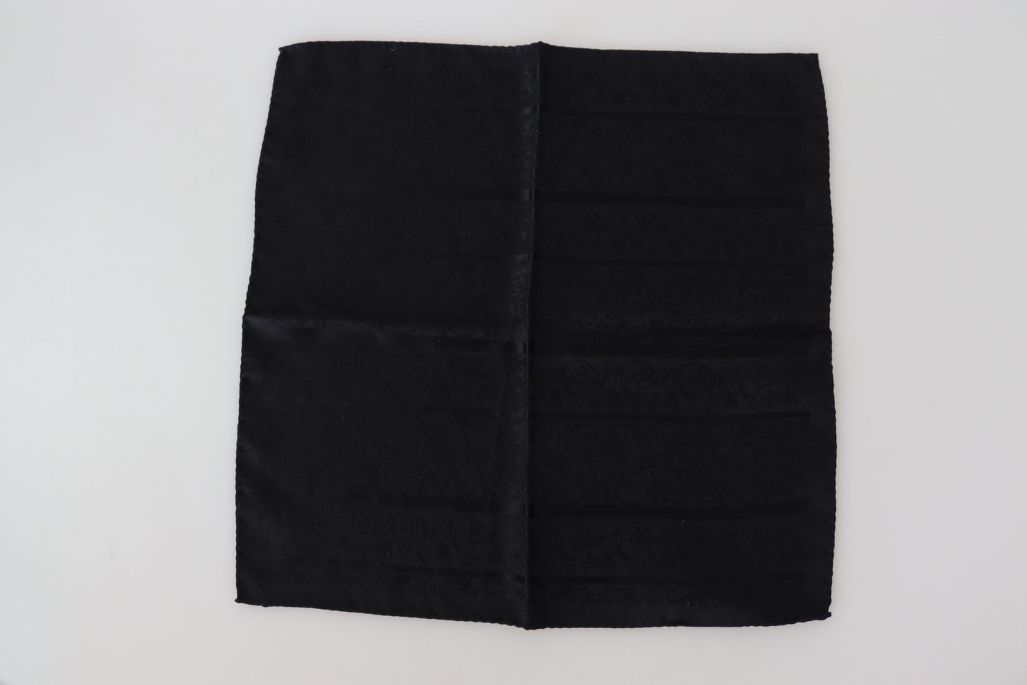 Schwarzes Florales Quadratisches Bandana Seidentaschentuch