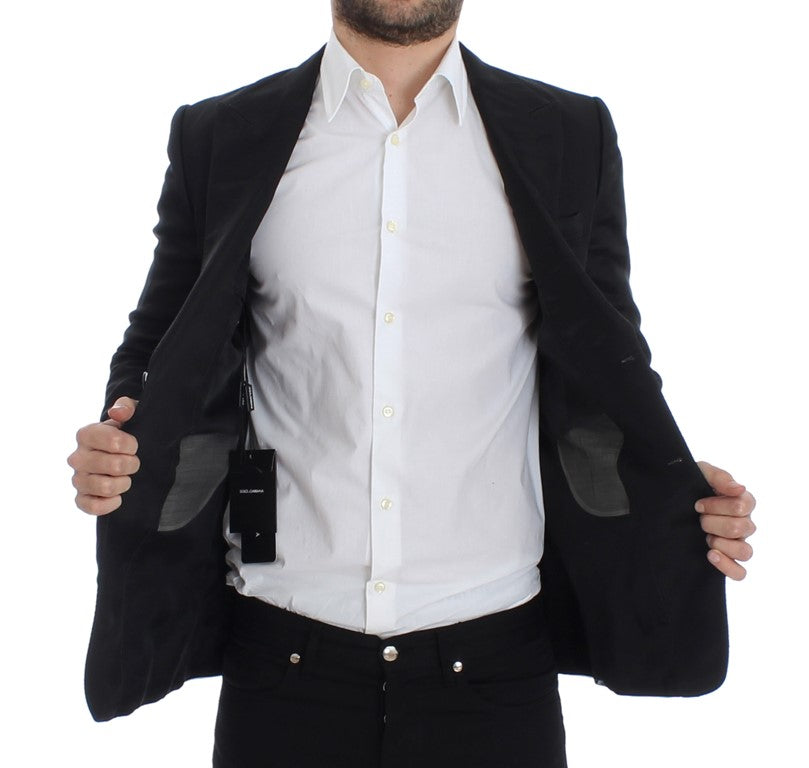 Schwarzer schmal geschnittener Seidenblazer