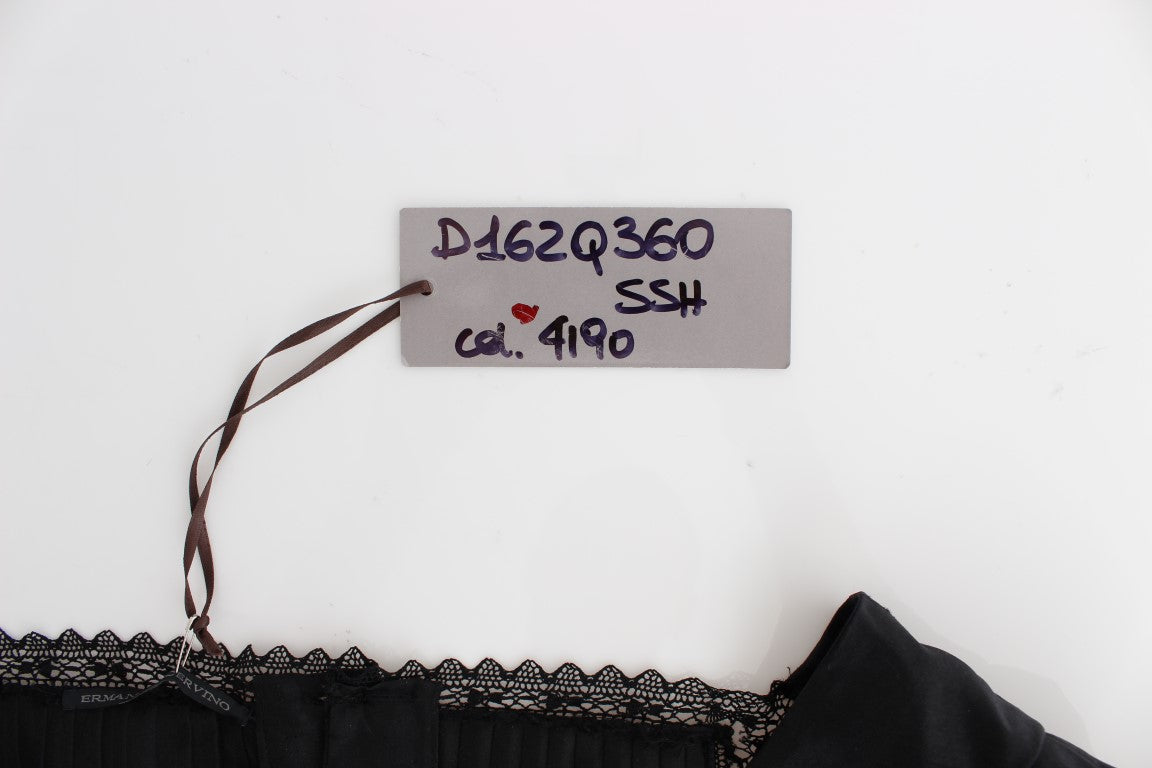 Schwarzes Etuikleid mit kurzen Ärmeln