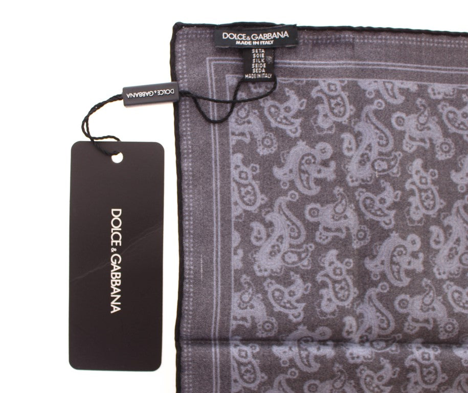 Blaues Seidentaschentuch