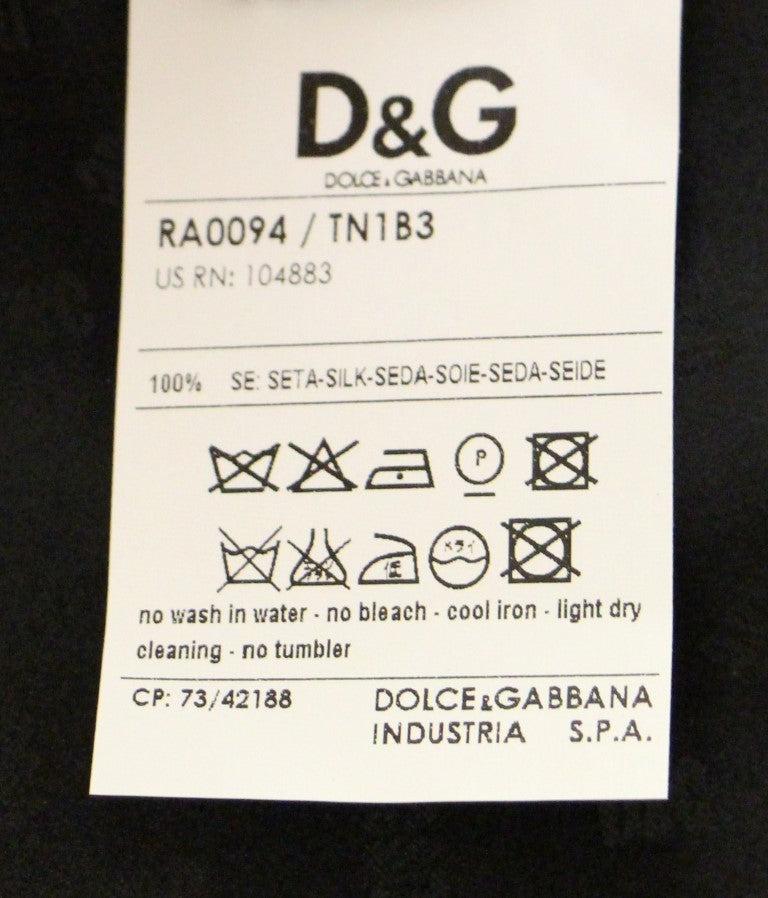 Schwarzes Seidentaschentuch