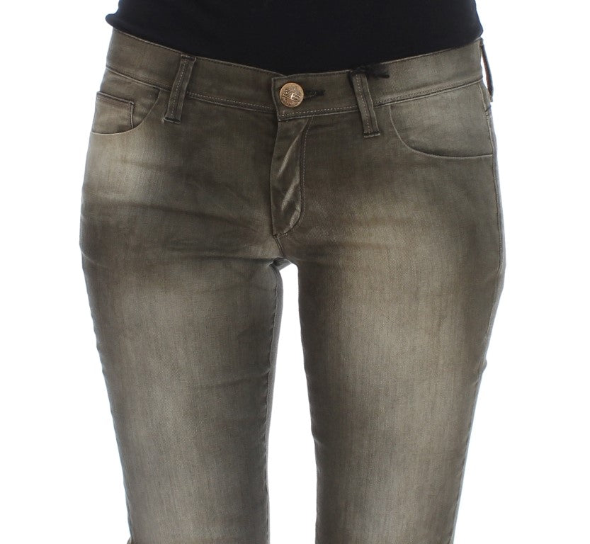 Slim Fit Jeans mit grauer Waschung aus Baumwollmischung