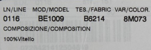 Bordeauxfarbener Ledergürtel mit goldener Schnalle