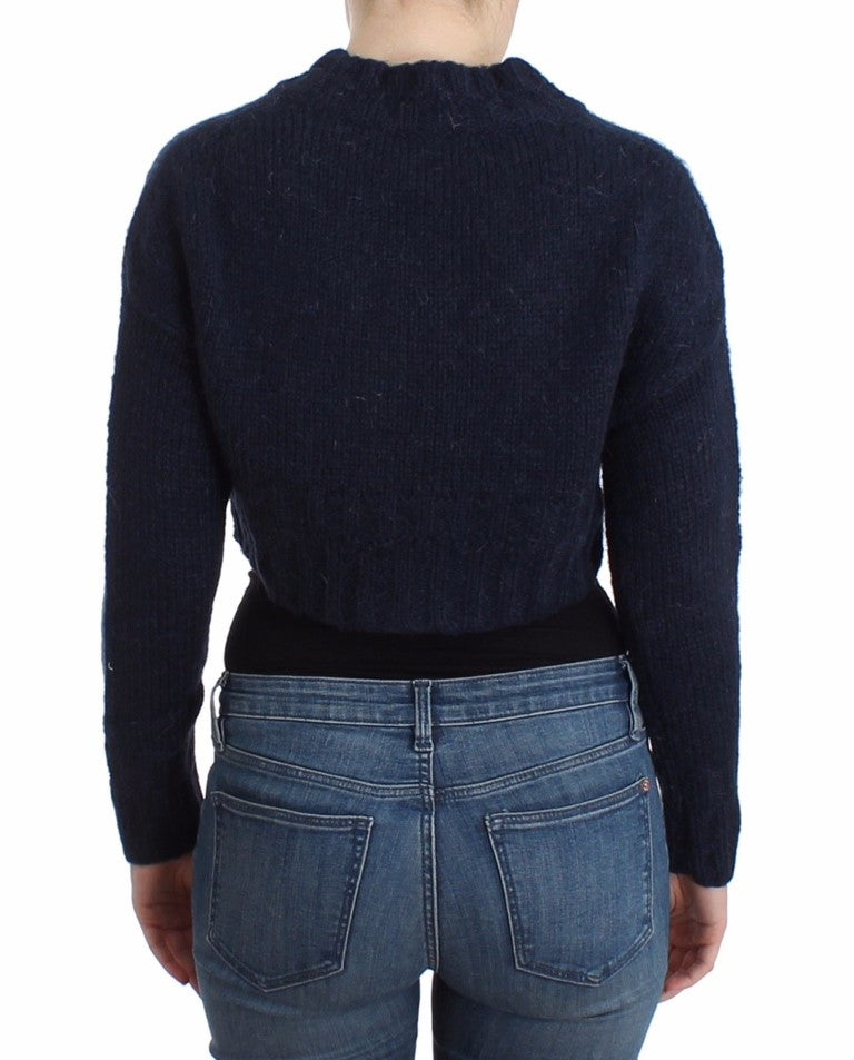 Blaue Kurzstrickjacke