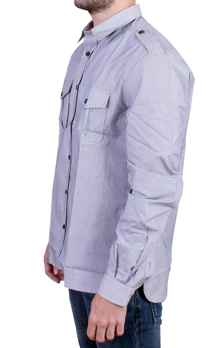 Blau gestreiftes Freizeithemd