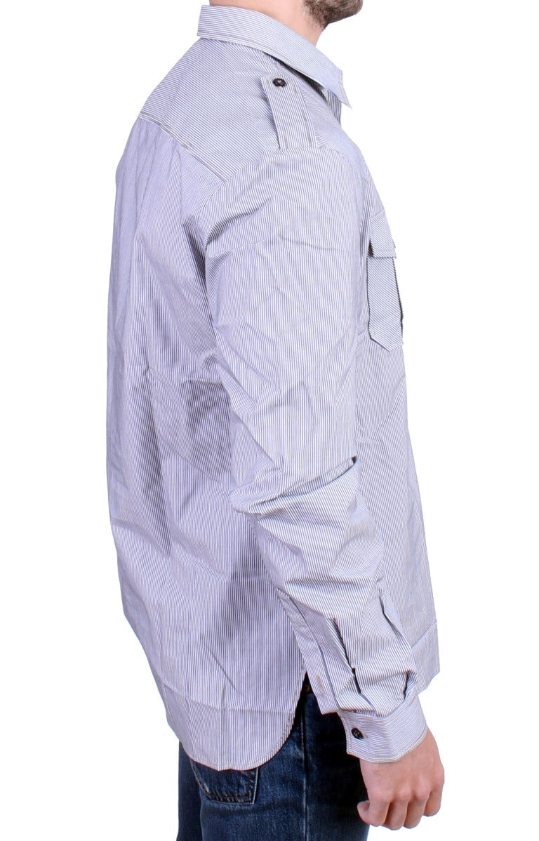 Blau gestreiftes Freizeithemd