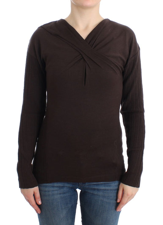 Brauner Wollstrickpullover