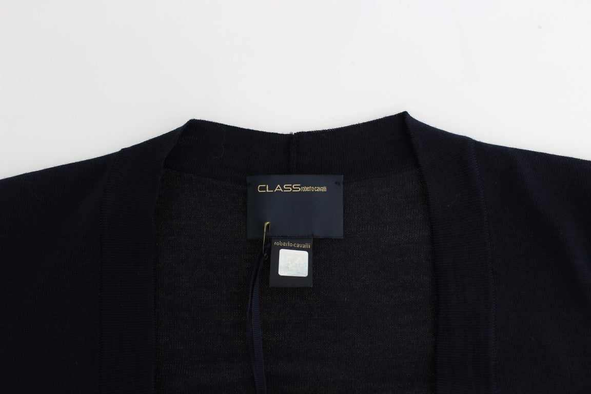 Blaue Strickjacke aus Wolle, kurz geschnitten