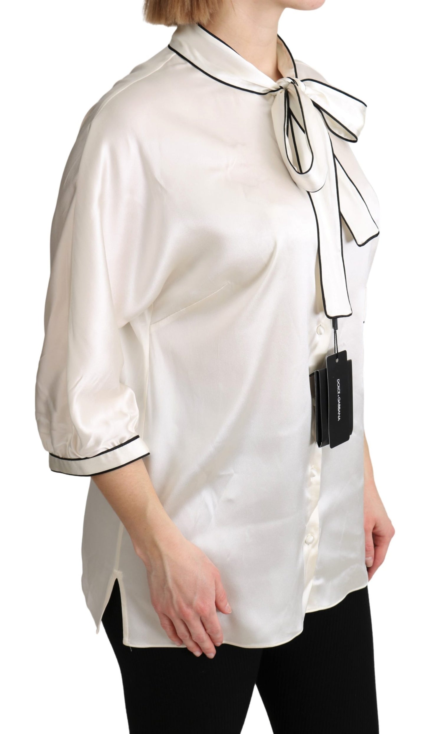 Weiße Seidenschalbluse Off Top