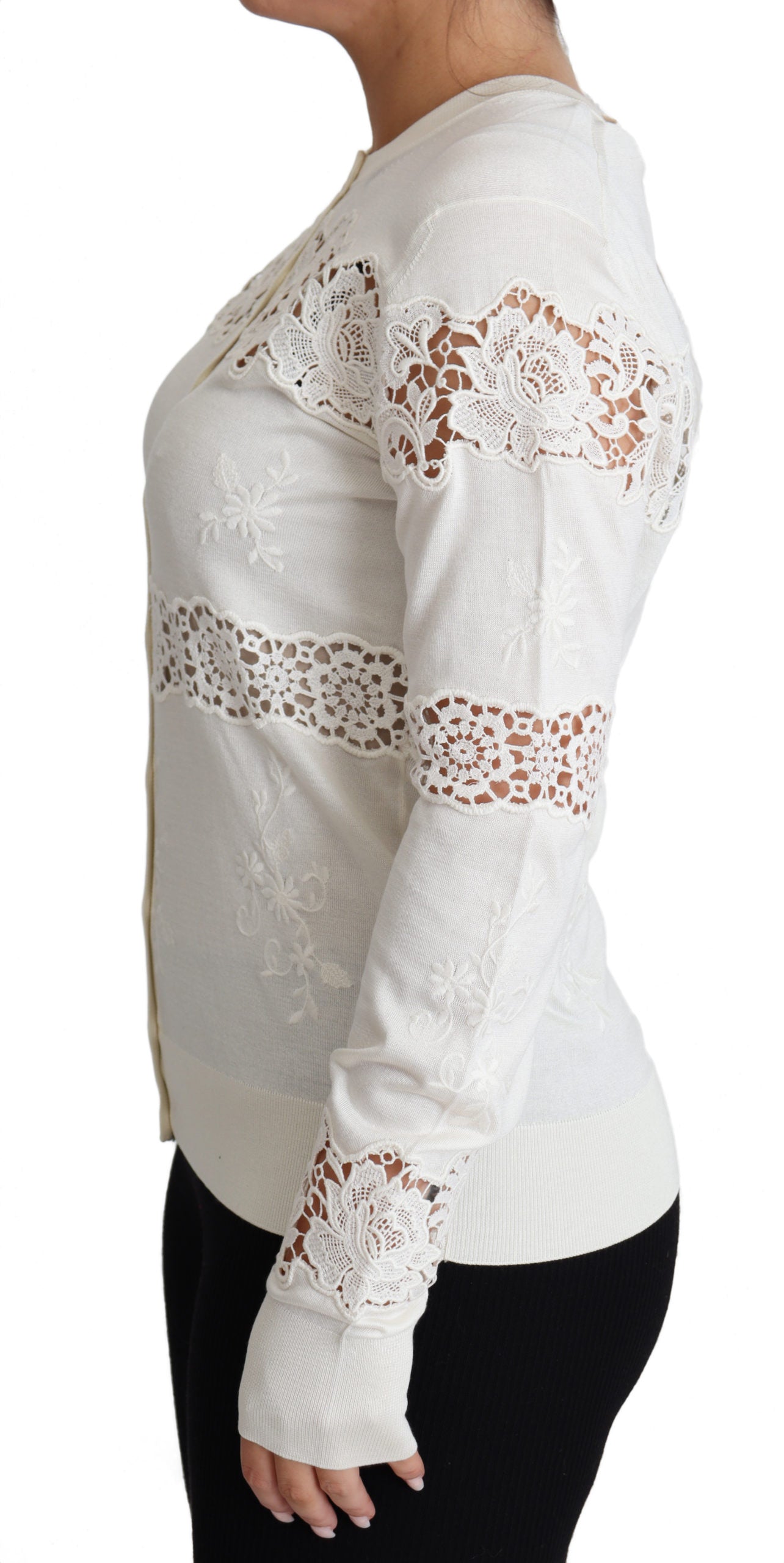 Weißer Spitzen-Strickpullover mit Blumenmuster
