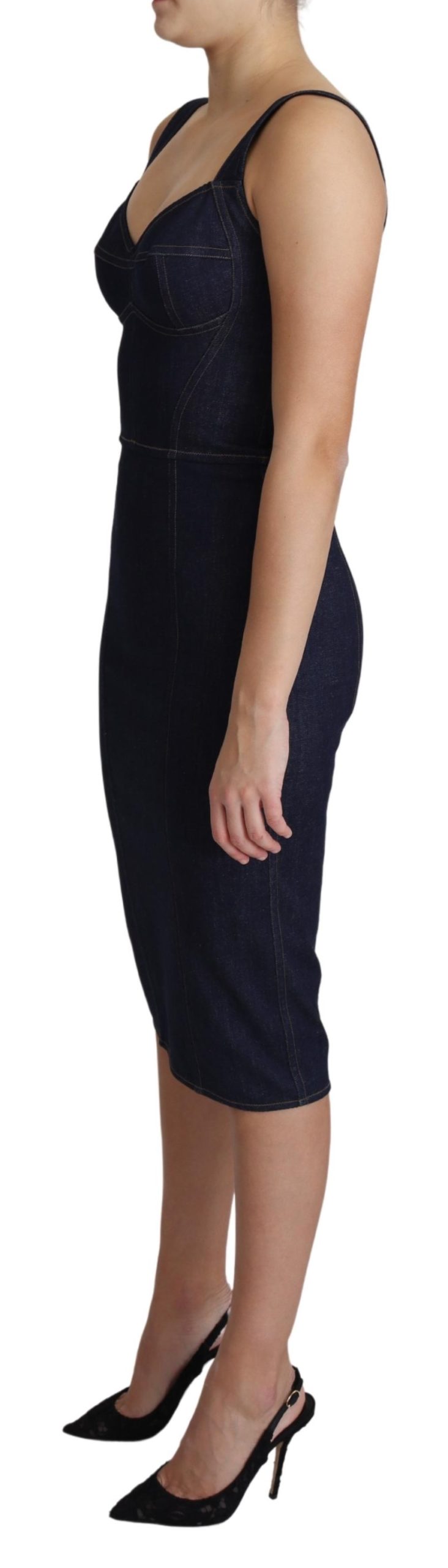 Dunkelblaues figurbetontes Midikleid aus Denim