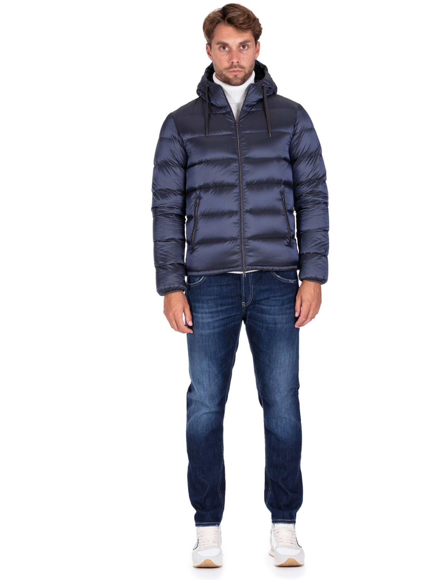 Blaue gepolsterte Bomberjacke aus Nylon