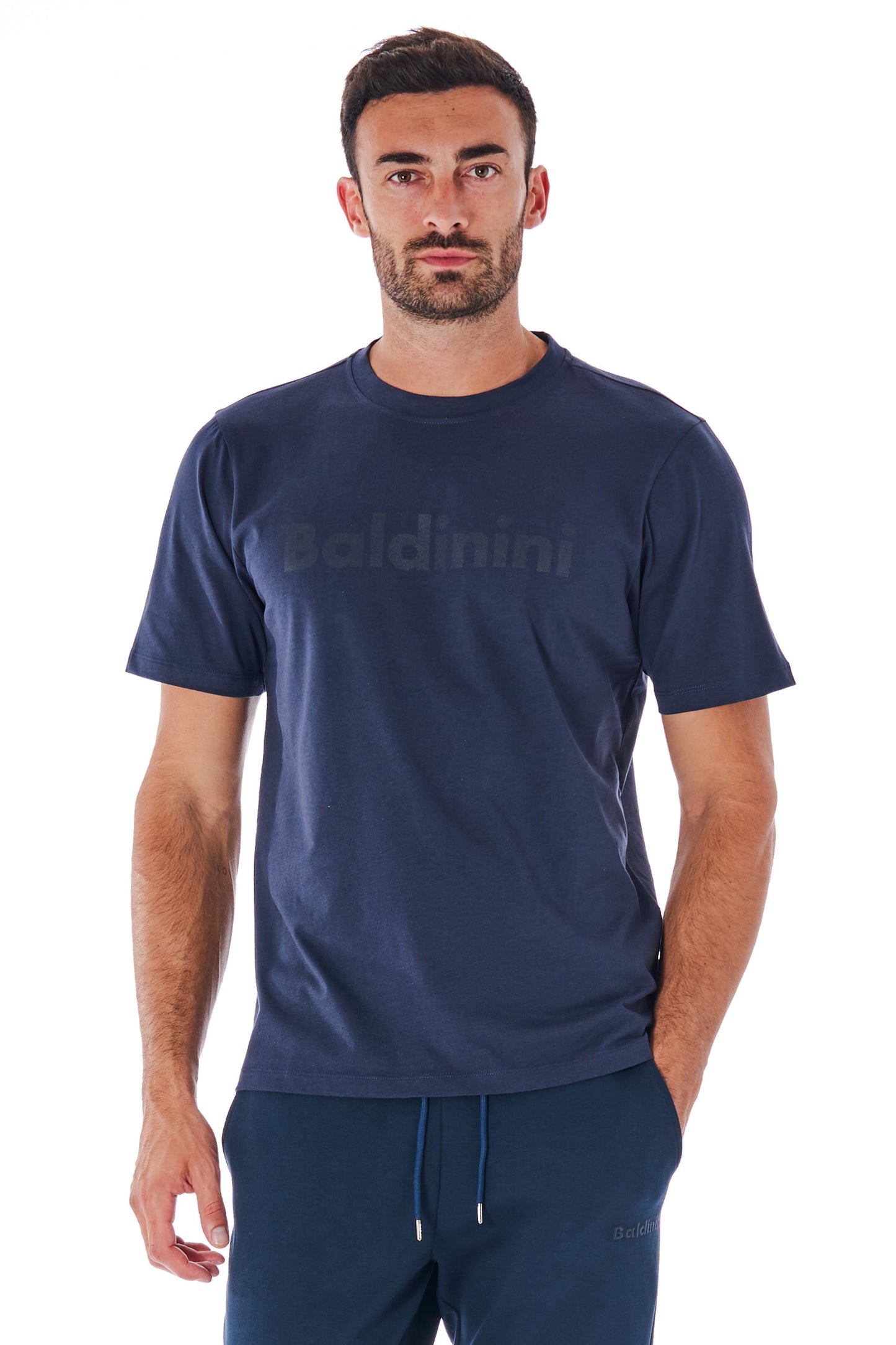 Blaues Baumwoll-T-Shirt mit kurzen Ärmeln und Logo vorne