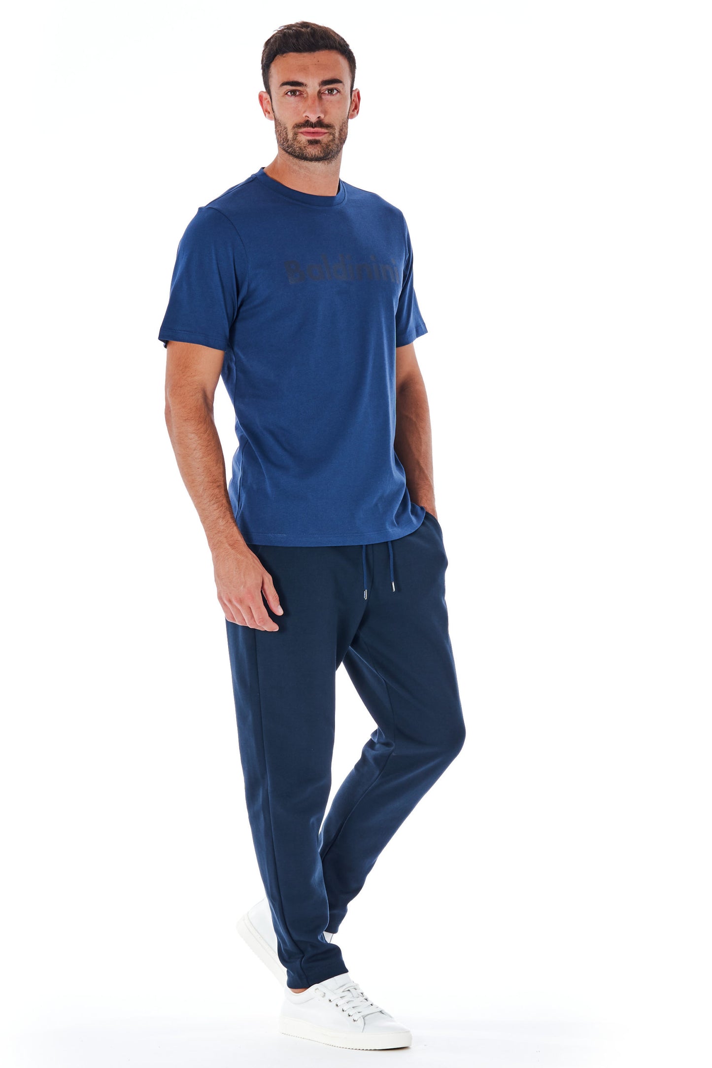 Blaues Baumwoll-T-Shirt mit kurzen Ärmeln und Logo vorne