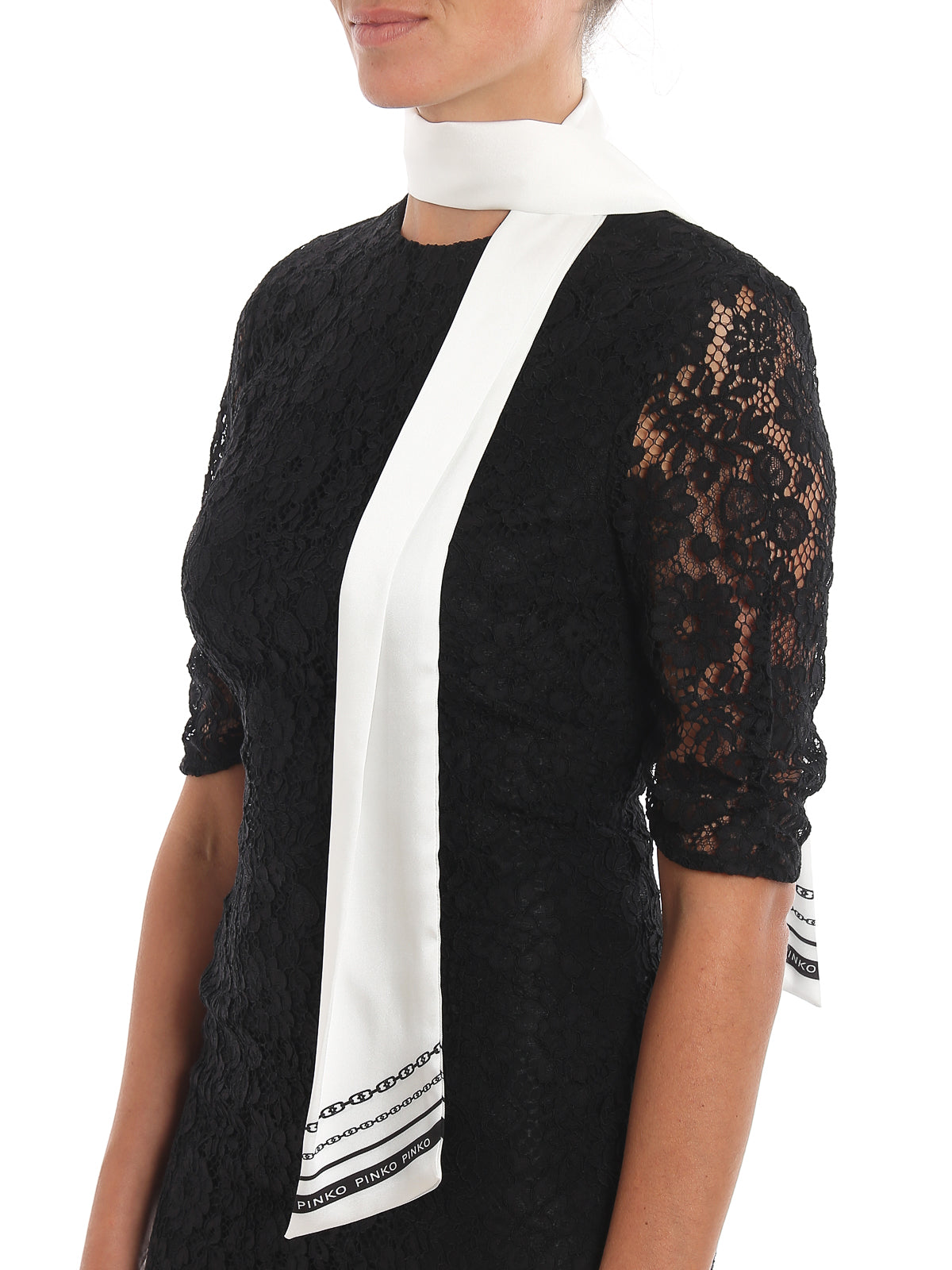 Schwarzes Kleid aus Polyamid, Viskose und Baumwolle